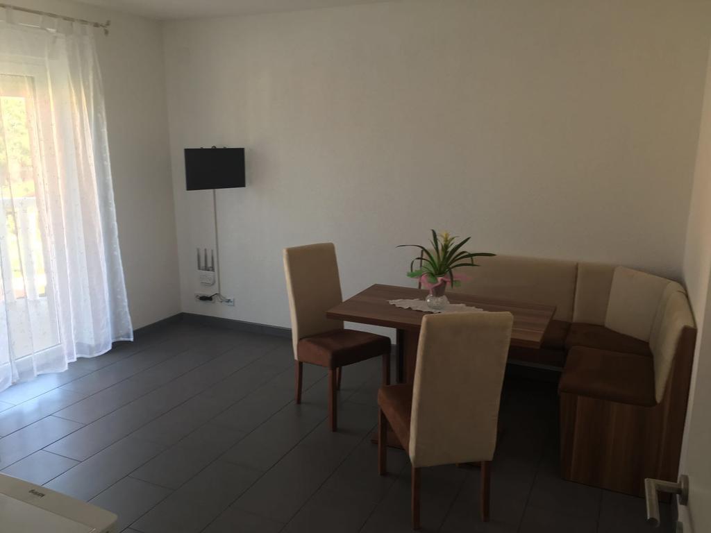 Apartments Barbic Umag Exteriör bild